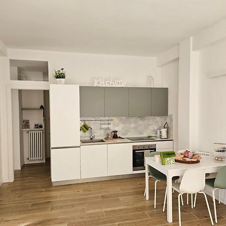 Suite Home Sophie 2 เวโรนา ภายนอก รูปภาพ